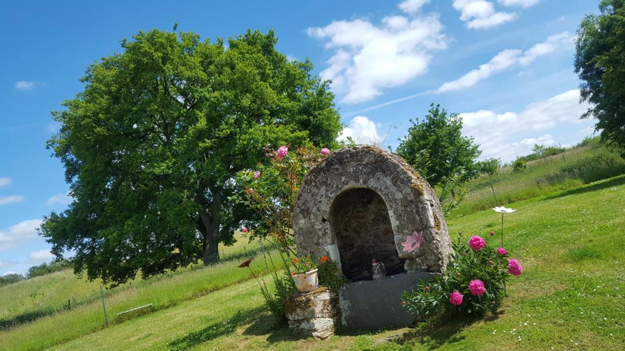 Villa Sous Le Chene Denée Exterior foto